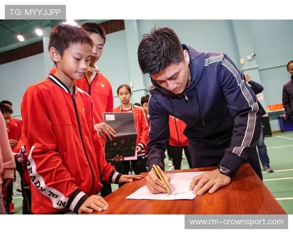 傅海峰打完比赛回家还得给娃换尿布?