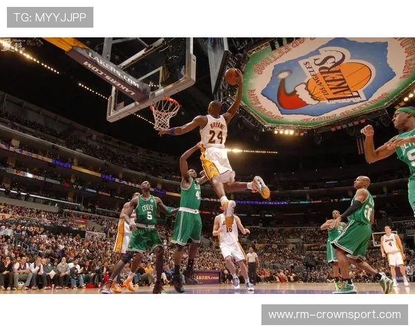 拉简·隆多挡拆组织提升湖人传球效率对比凯尔特人时期明显更佳